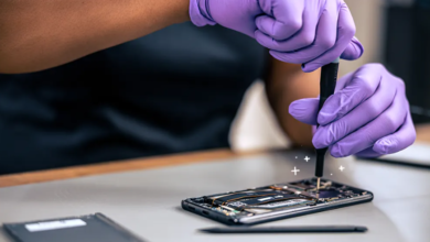 When To Repair Your Phone, And When To Buy A New One